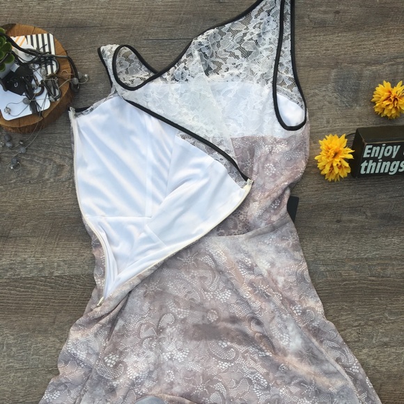 EXPRESS LIGHT MAUVE LACE PRINT MIDI DRESS - Picture 6 of 8